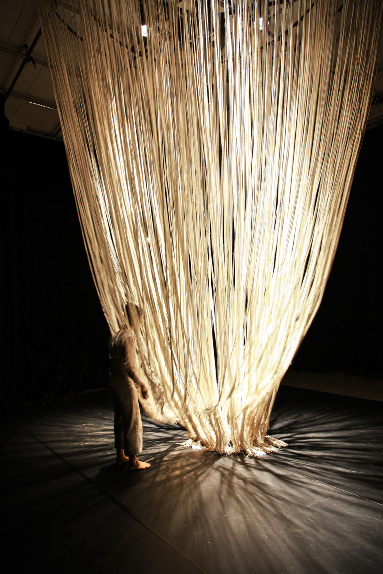  Fileuse - Cie Lunatic © Pauline Turmel